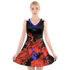 CSG Emerald Leaf Dress - V-Neck Sleeveless Dress