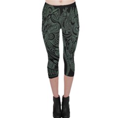 Black leggings with abstract design - Capri Leggings 