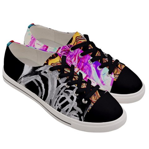 Women s Low Top Canvas Sneakers 
