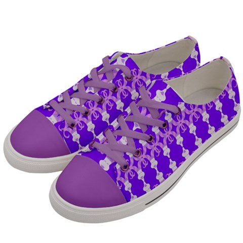 Women s Low Top Canvas Sneakers 
