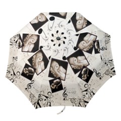 Must be the music folding umbrella Must be the music folding umbrella