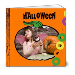 Trick or treat ?! - 6x6 Photo Book (20 pages) Trick or treat ?! - 6x6 Photo Book (20 pages)