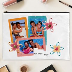 Tropical Fun Flowers Xxxl Cosmetic Bag