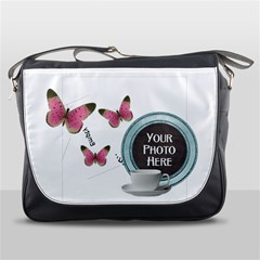 Repose Messenger Bag