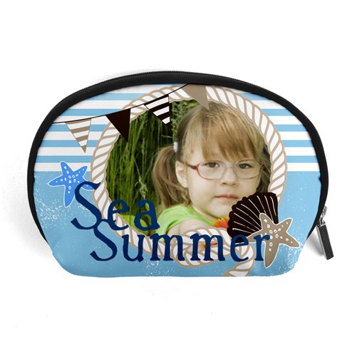 Kids By Mac Book Front