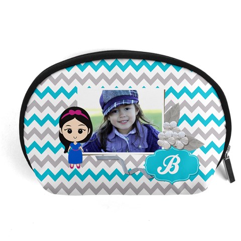 Pouch (l) : Little Girl By Jennyl Front