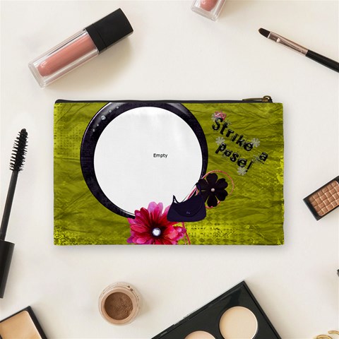 Make Up 2 By Ariela Back