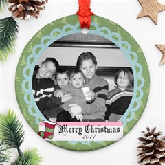Circle Christmas Ornament 6 - Ornament (Round)