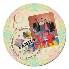 Family Love 5  Round Magnet