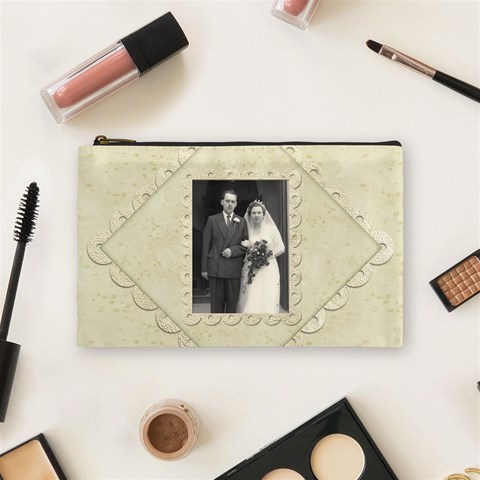 Damask Wedding Medium Cosmetic Bag By Catvinnat Front