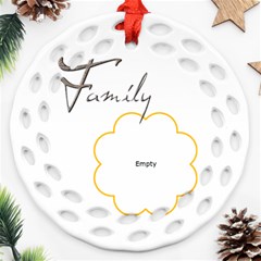 Family Filigree Double sided round ornament - Round Filigree Ornament (Two Sides) Family Filigree Double sided round ornament - Round Filigree Ornament (Two Sides)
