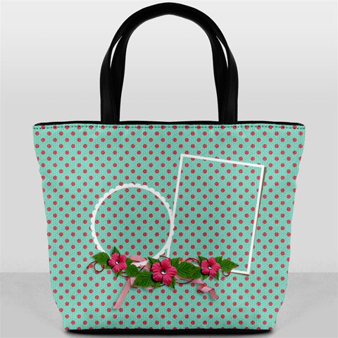 Bucket Bag Back