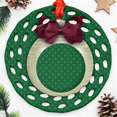 Christmas ornament, filagree, 2 sides - Round Filigree Ornament (Two Sides) Christmas ornament, filagree, 2 sides - Round Filigree Ornament (Two Sides)
