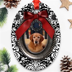 Damask Oval Ornament-2 Sides