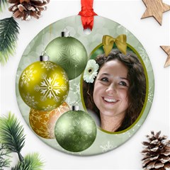 Shades of Pale Green Christmas Round Ornament - Ornament (Round)