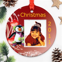 Penguin Ornament 1 - Ornament (Round)