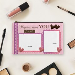 Karissa Colbrunn 1 - Cosmetic Bag (Medium)