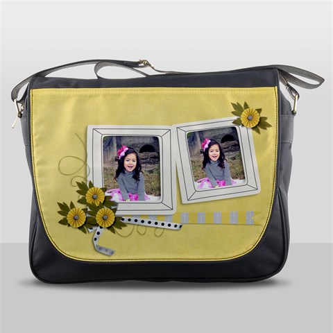 Messenger Bag Front