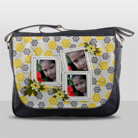 Messenger Bag Front