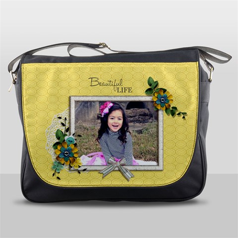 Messenger Bag Front