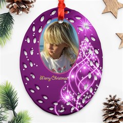Christmas Filigree Oval Ornament 4 (2 sided) - Oval Filigree Ornament (Two Sides)
