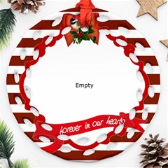 Dave.Anne.Joanne - Ornament (Round Filigree)