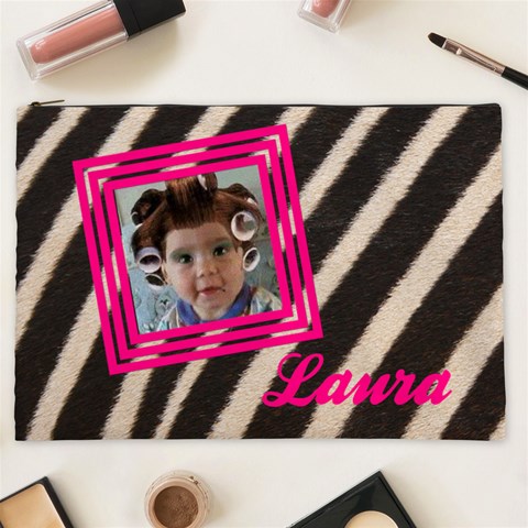 Laura Front