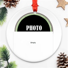 Mom Ornament 3 - Ornament (Round)