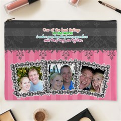 Hug the person you love. - Cosmetic Bag (XXXL)